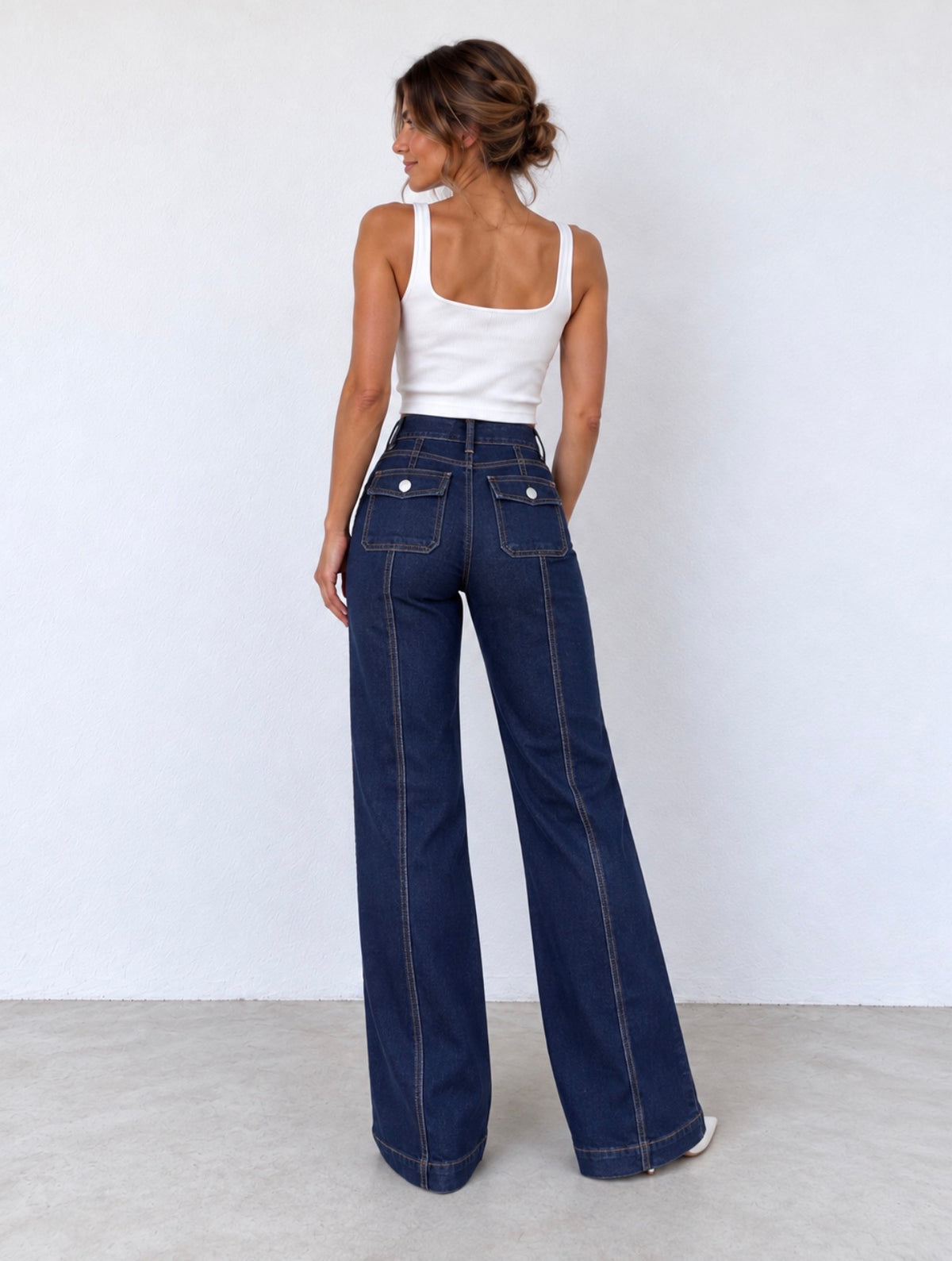 Vaquero Wide Leg Azul Oscuro con Botones y Pespuntes