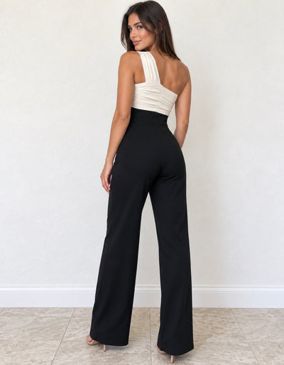 Mono negro y blanco asimétrico con pantalón ancho